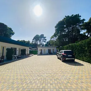 Сasa de vacaciones Holiday Cabins Vlore, Vlorë