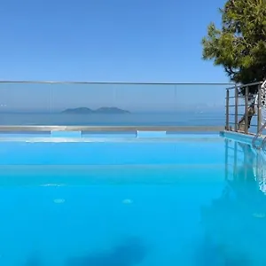 Dena Apartmán